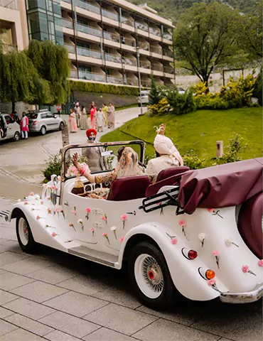 Vintage Wedding Car Ideas